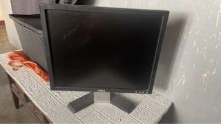 Dell monitor, Lenovo CPU icore 3