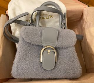 （分類：）位於 。 由 cacark 提交（商品編號 1231045417，圖片 1）。簡介： 。