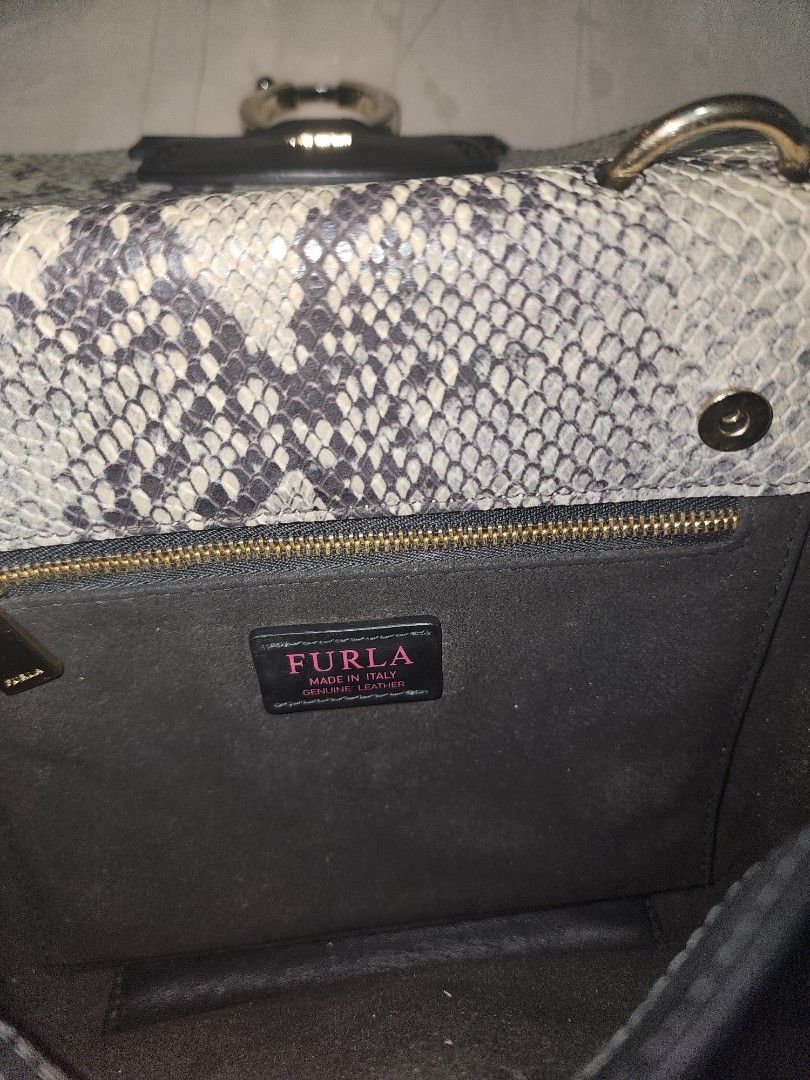 Furla best sale bag italy