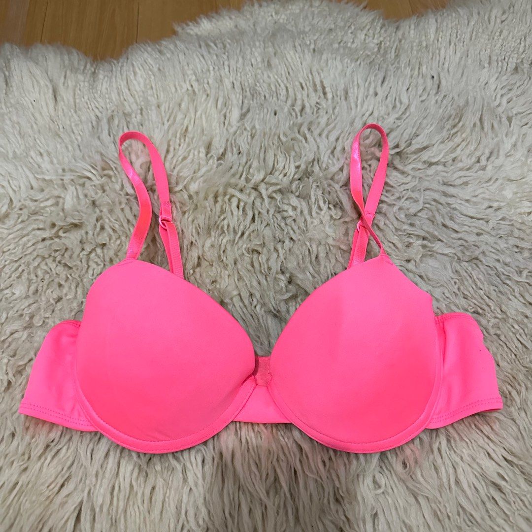 G:21 34B on tag Sister Sizes: 36A, 32C Slight Push-up  Underwire  Adjustable Strap Back closure Php200 All items are from US Bale., Women's  Fashion, Undergarments & Loungewear on Carousell
