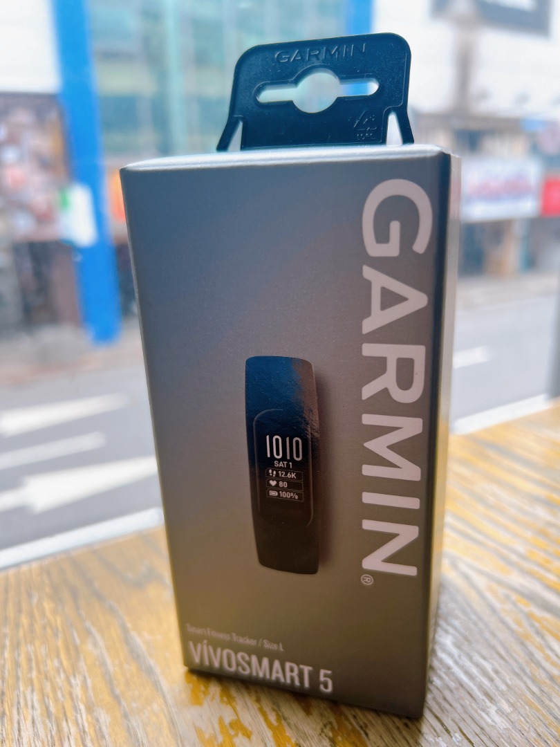 Garmin vivosmart 5（因用不到，便宜出售）, 手機及配件, 智慧穿戴裝置