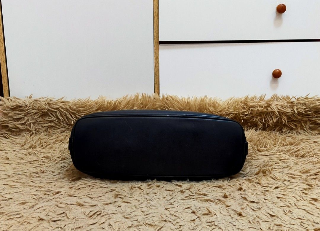 Genuine Ostrich Leather Black Vintage Quilted Handbag, Tote Bag, Stand