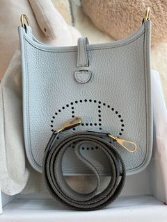 （分類：）位於 。 由 double.rr 提交（商品編號 1227741007，圖片 1）。簡介： 。