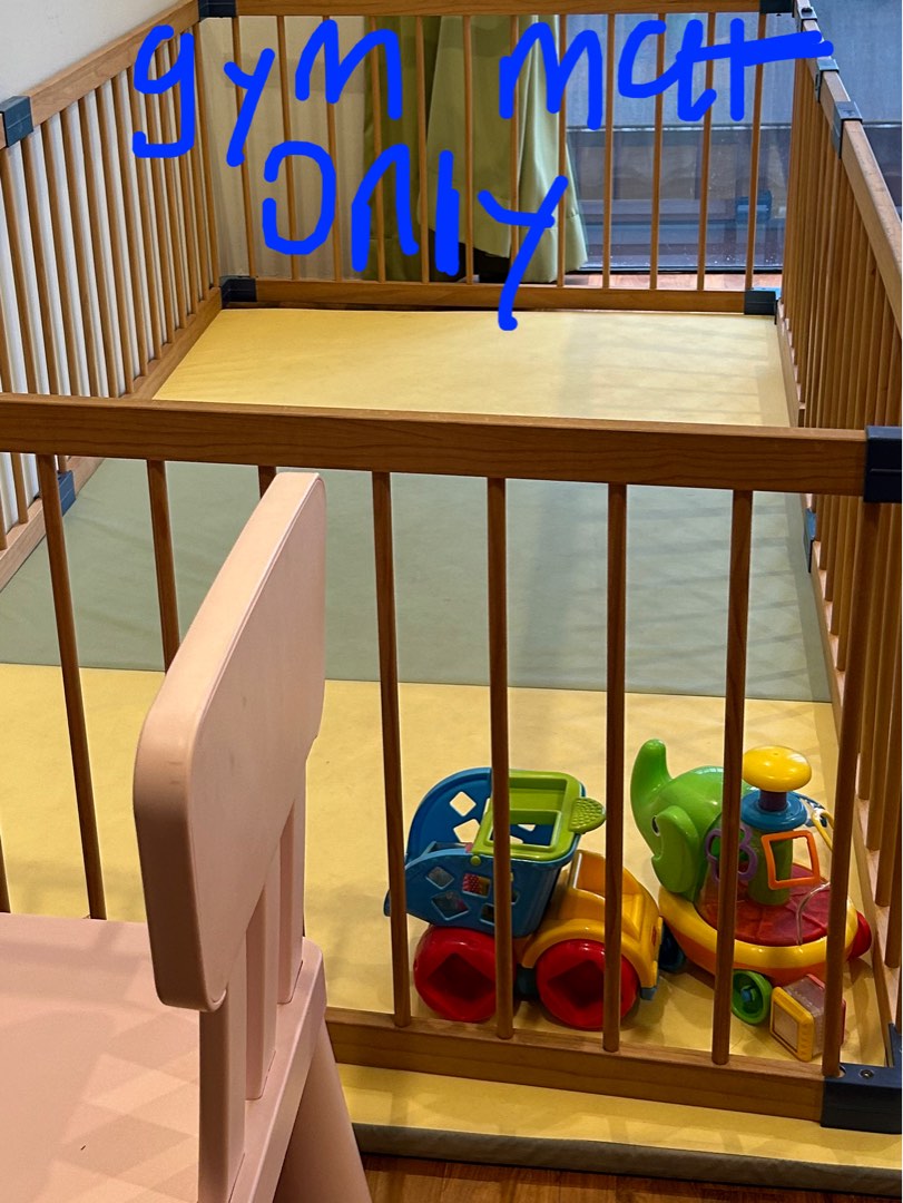 Ikea gym mat, Sports Equipment, Exercise & Fitness, Exercise Mats on