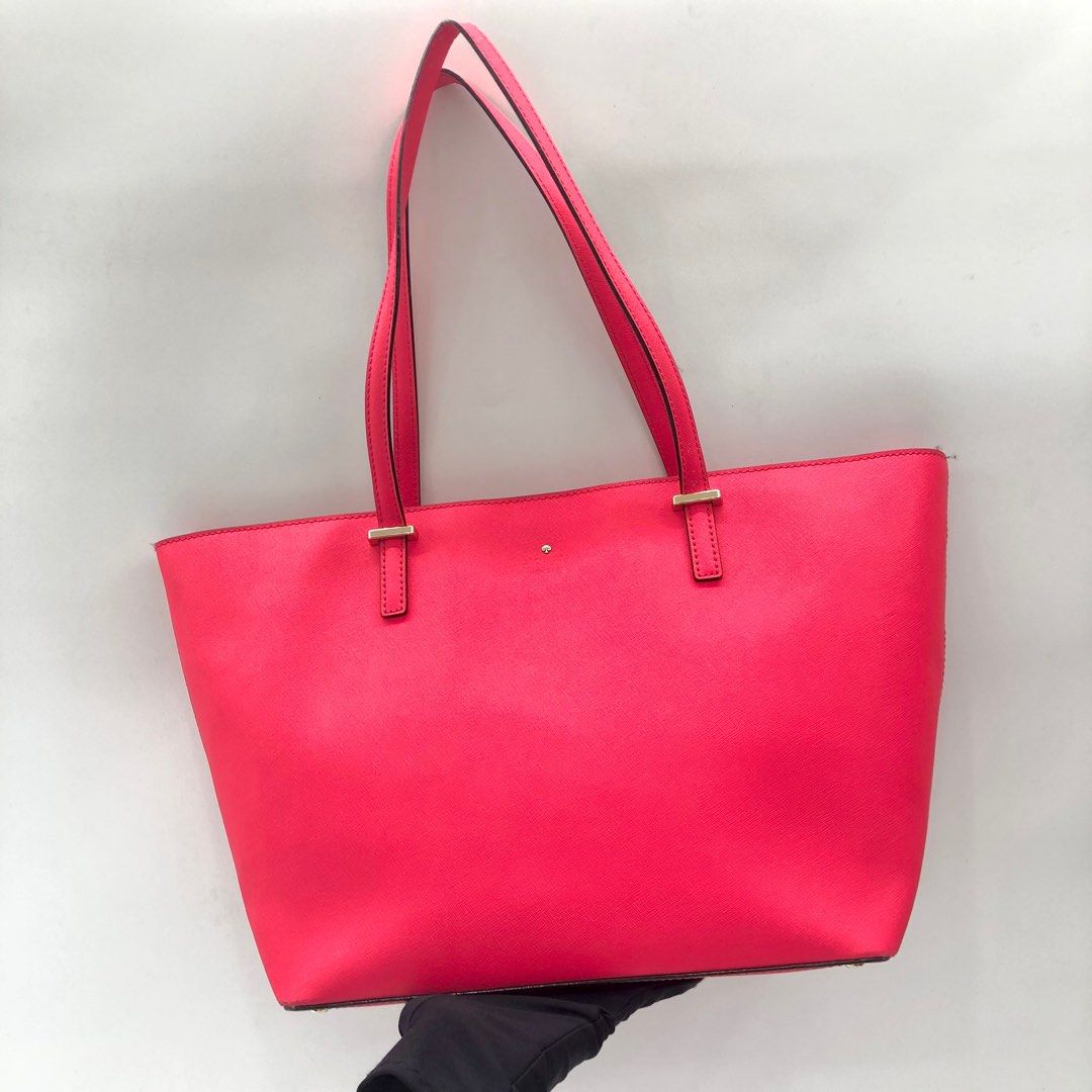Kate Spade Mini Alma Bag, Luxury, Bags & Wallets on Carousell