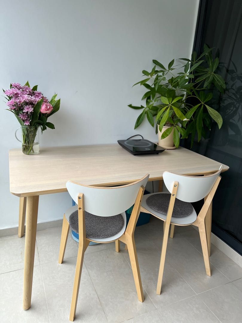 Kitchen table with 2 chairs, Furniture & Home Living, Furniture, Tables