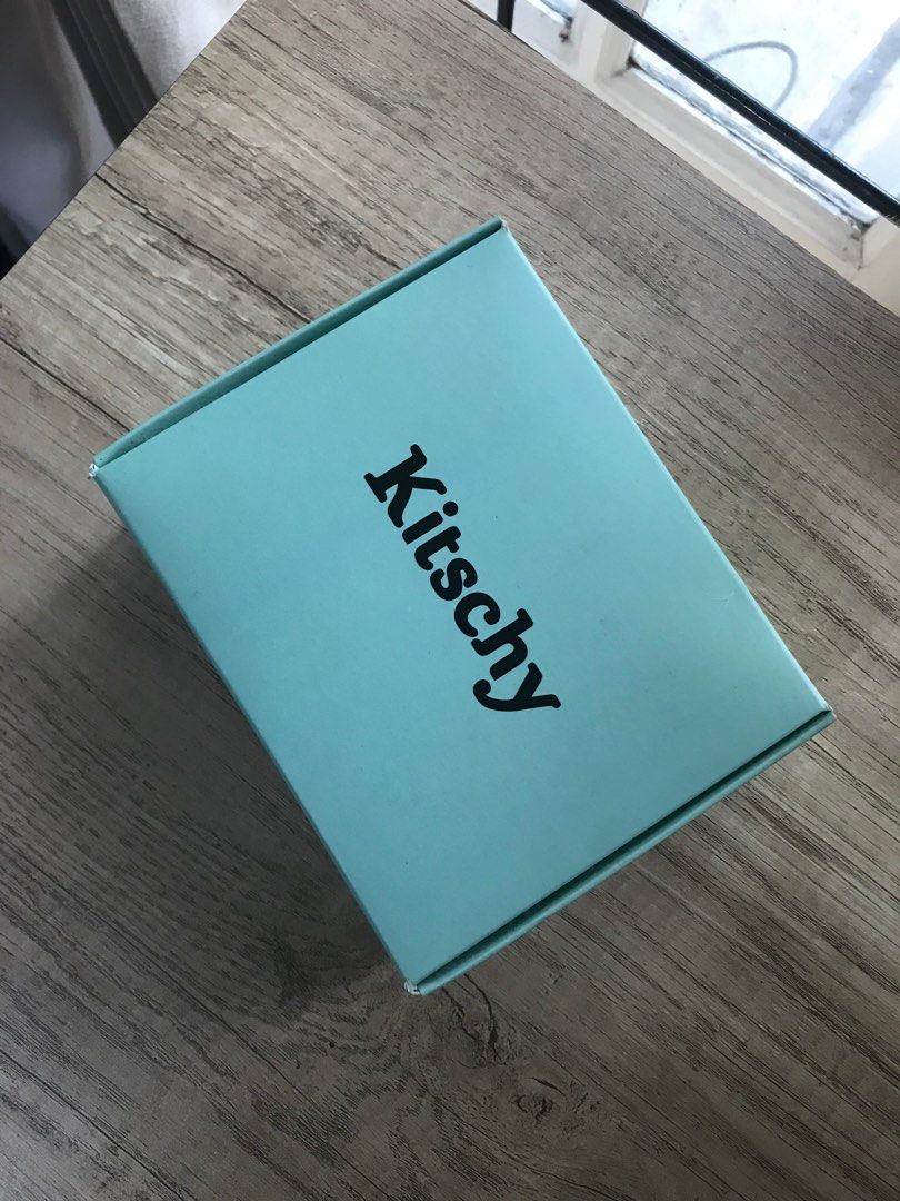 Kitschy hero set + light cloud moisturizer (for acne) on Carousell