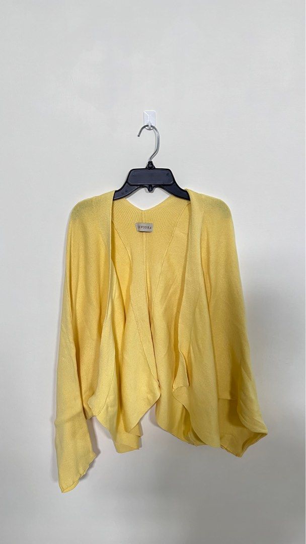 LEVIORA SALLY OUTER SUNNY on Carousell