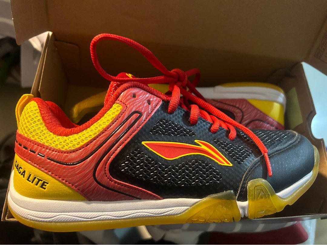 Li-Ning Sport Shoes, Luxury, Sneakers & Footwear on Carousell