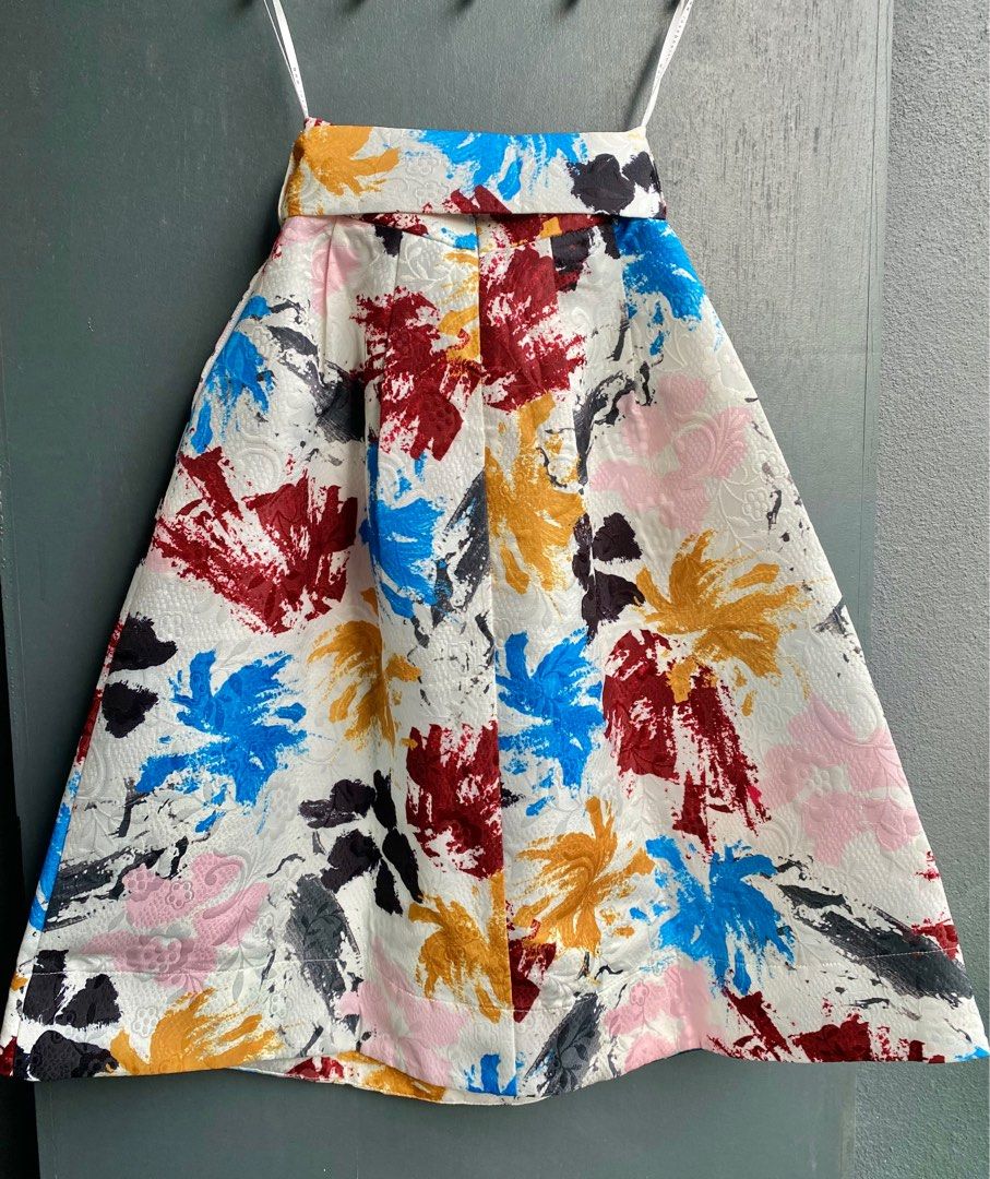 Puffy floral skirt best sale