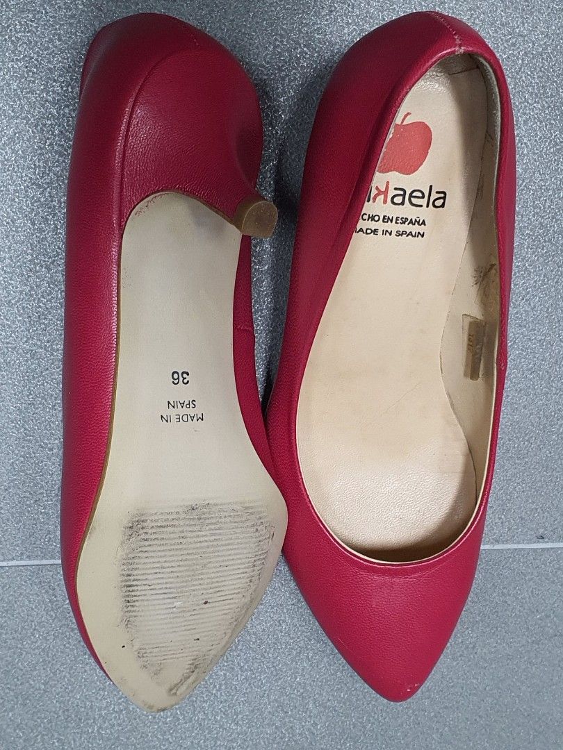 Fuschia sales pink shoes
