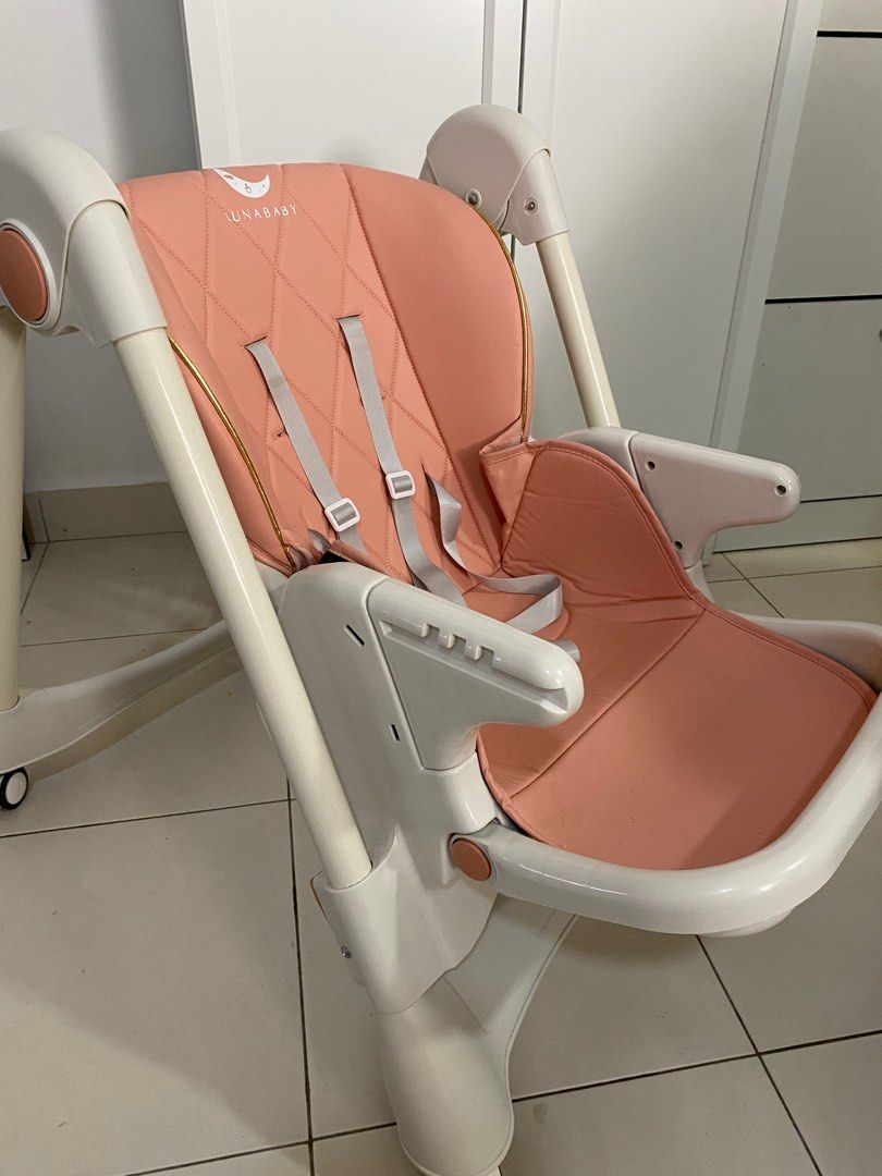Luna high on sale chair