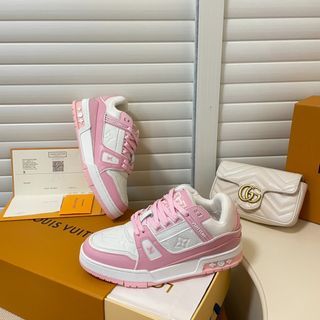 Guarenteed Authentic Louis Vuitton Light Pink Charlie Sneakers. Brand New  39.5