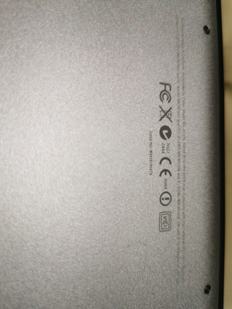 MacBook Pro (Category: Laptops & Notebooks) located in Makati City. Submitted by nixmatti (Listing ID 1231052533, Image 2). Description: excellent condition MacBook Pro from 2011. top of the line at the time. working smooth. no faults. excellent working condition.