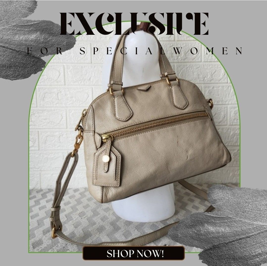 Marc Jacobs Globetrotter Calamity Rei Taupe Crossbody Bag Preloved