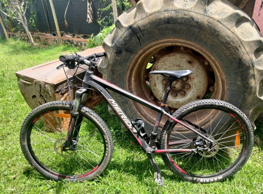 Merida big best sale seven 750