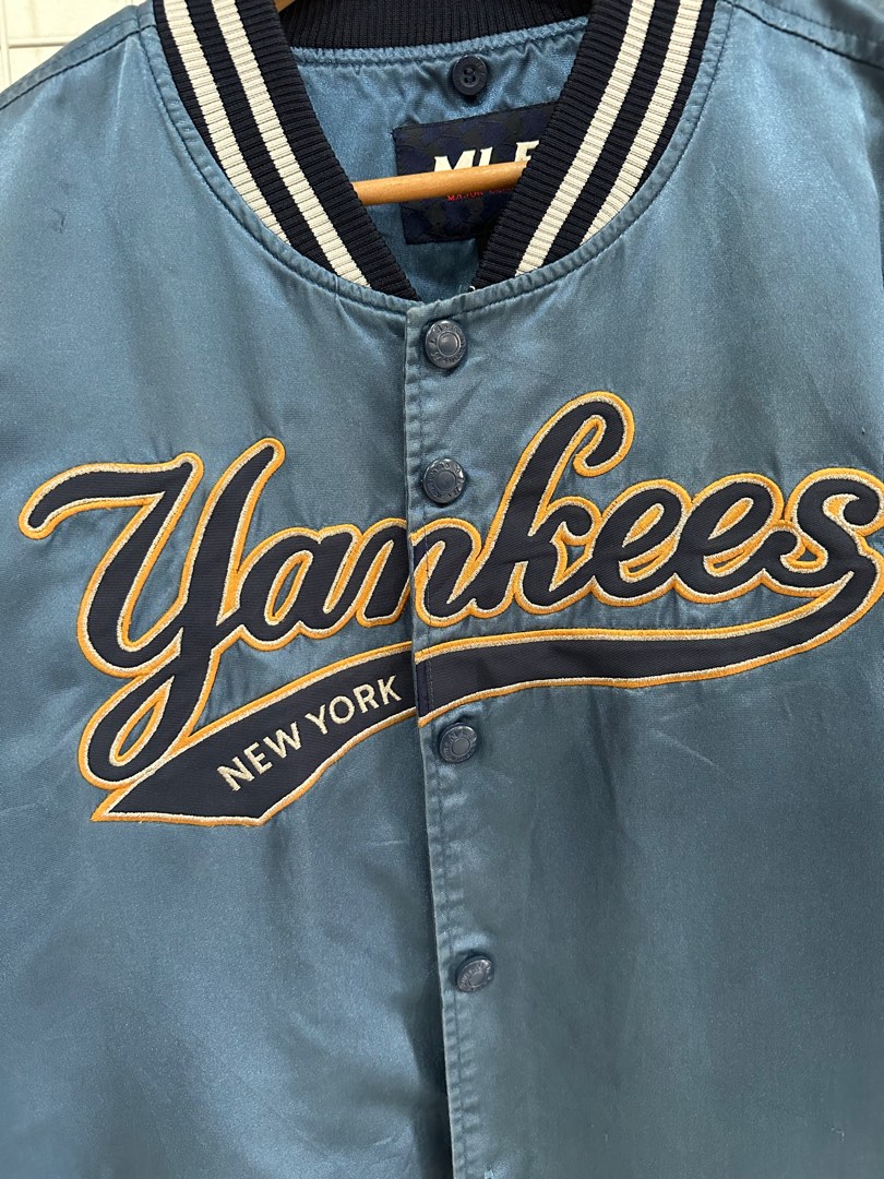 Baju baseball mlb yankees, Men's Fashion, Coats, Jackets and Outerwear on  Carousell