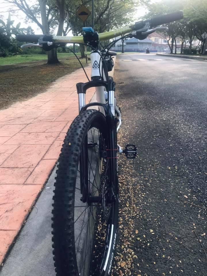 Muddyfox xc 800 deals