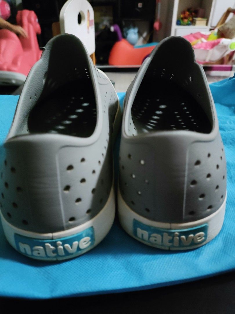 Native Shoes, Men's Fashion, Footwear, Casual Shoes on Carousell