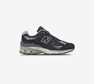 (Category: ) located in . Submitted by jjs_sneakers (Listing ID 1230987366, Image 1). Description: .
