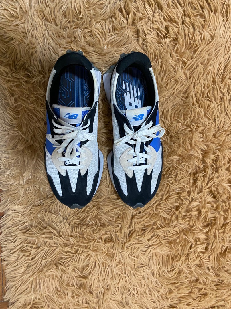 Yeezy wave runner on sale footlocker