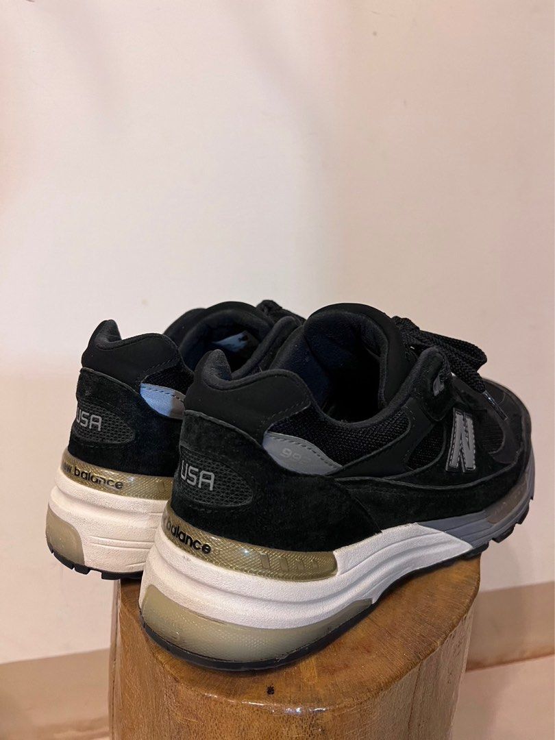 New Balance 992 美國製黑色M992BL US9 超經典, 他的時尚, 鞋, 運動鞋