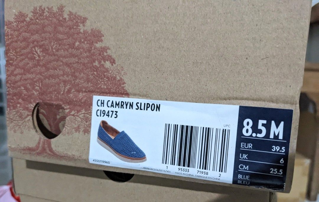 New Rockport Cobb Hill slip ons blue slip on loafer 39.5 or 39 40