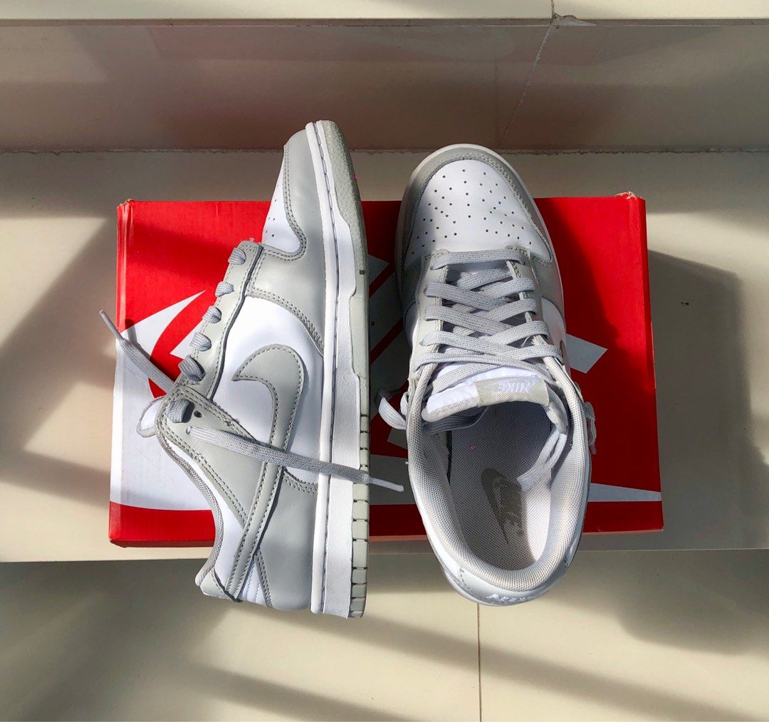 nike grey frog