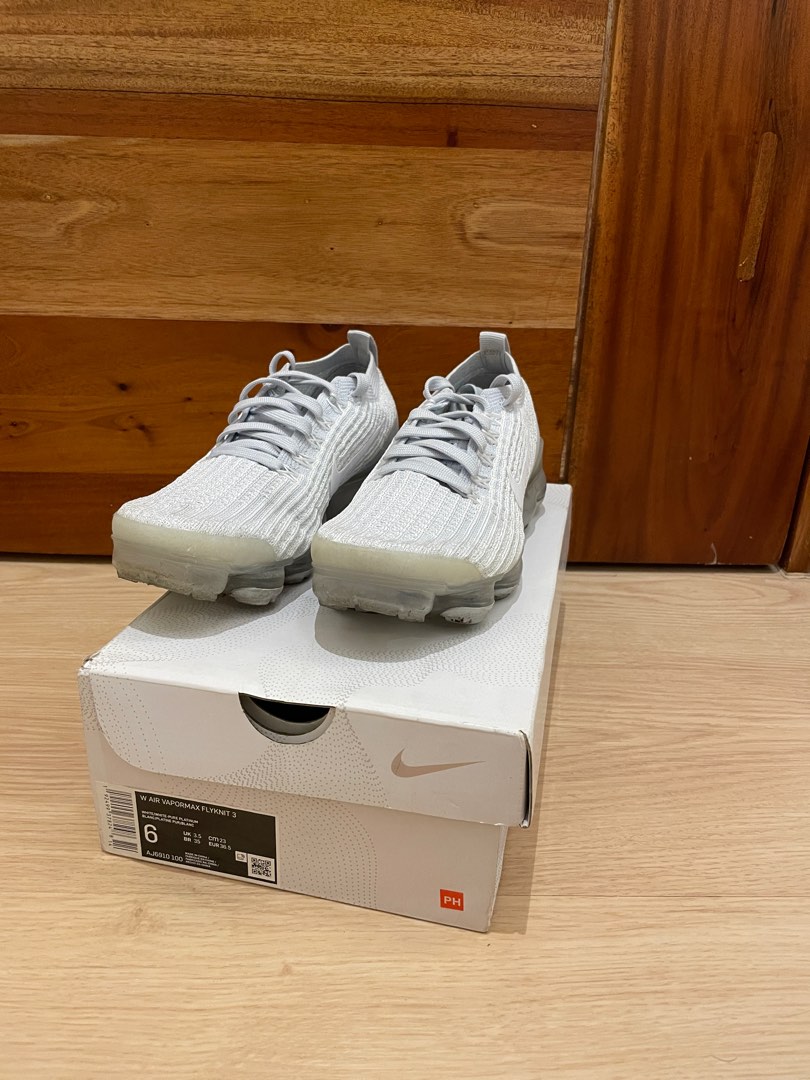 Nike vapormax size 6 womens white Women s Fashion Footwear
