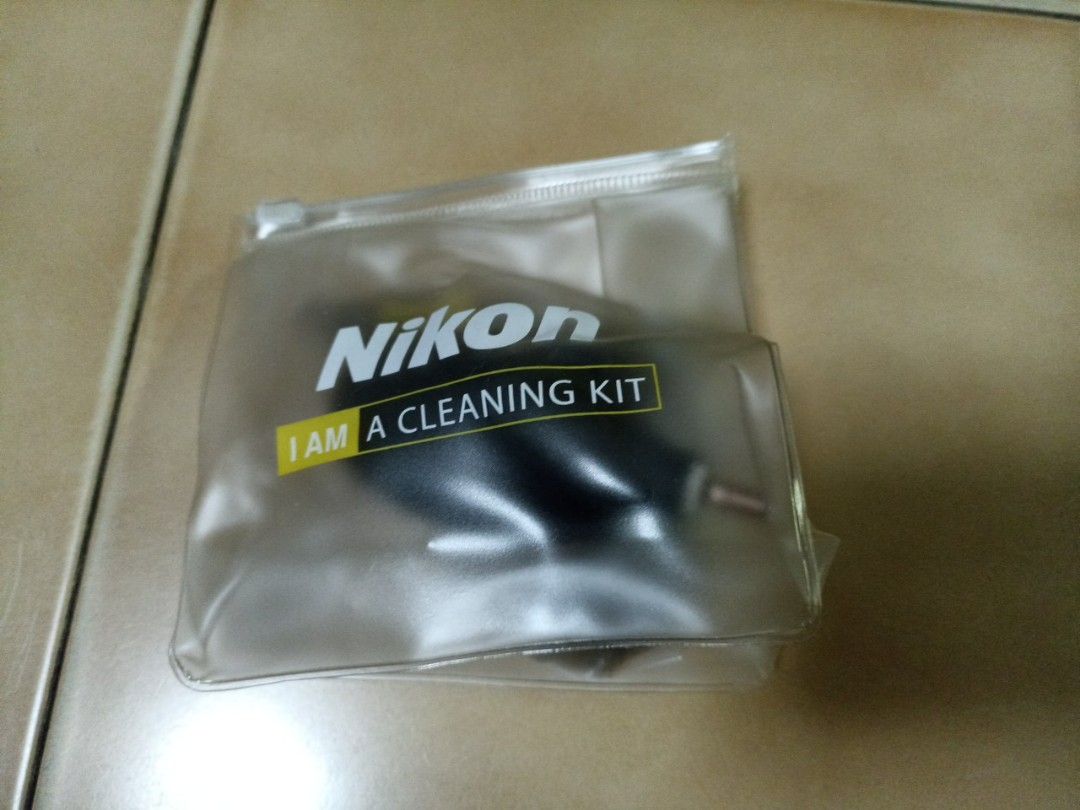 Nikon Lens Cleaning Kit (Blower, Lens Pen Screen Wiper), Photography