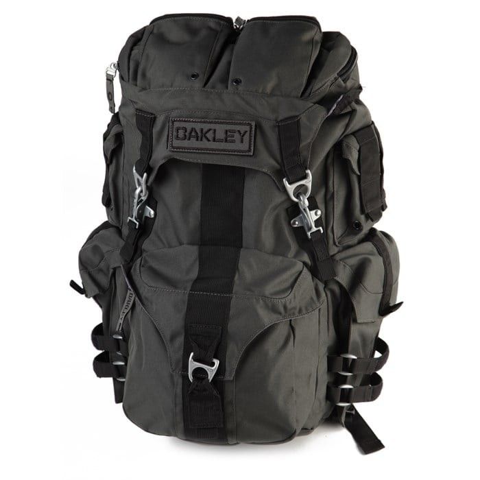 Oakley mechanism on sale backpack review
