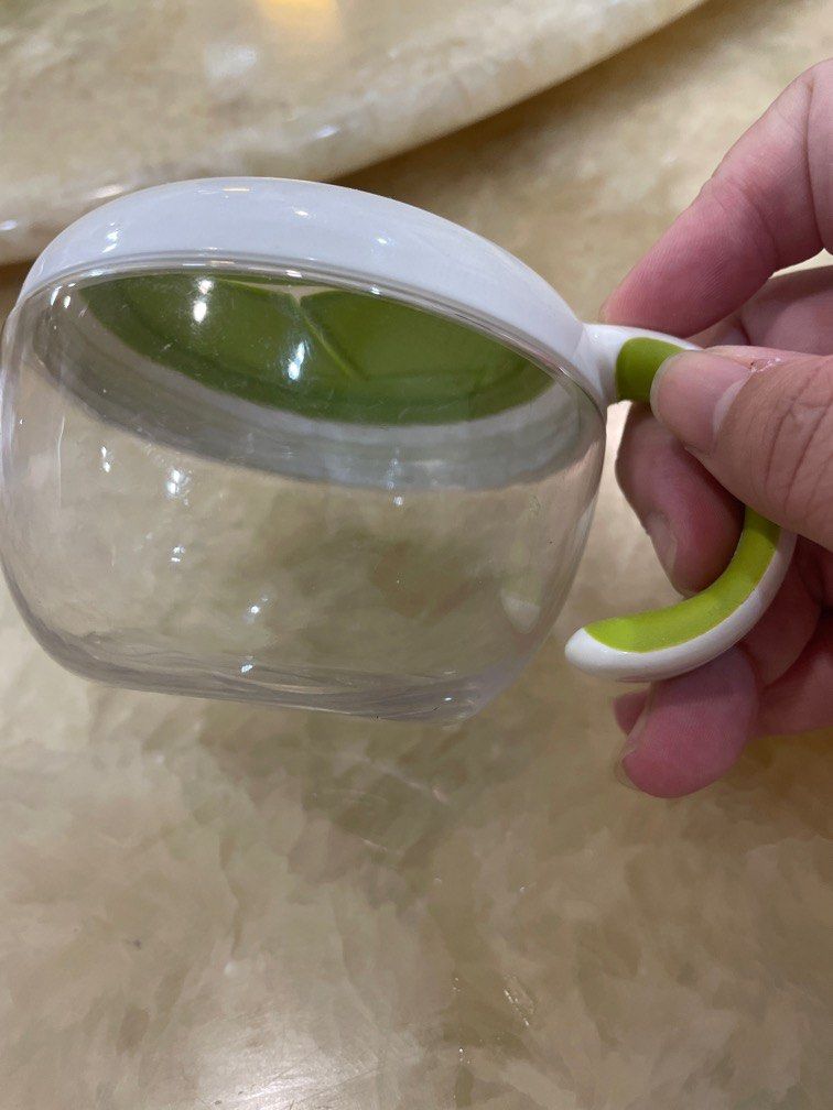 OXO TOT Flippy snack cup, Babies & Kids, Nursing & Feeding, Weaning