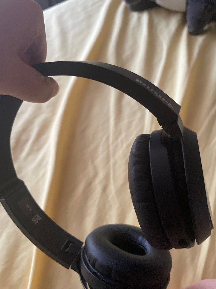 Philips on ear Wireless Headphones TAH4205, Audio, Headphones