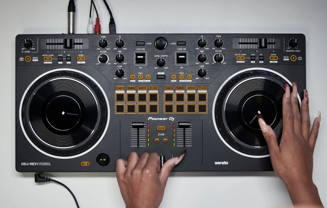 ソフトパープル 【最終値下げ】Pioneer DJ DDJ-REV1 | dizmekaro.com
