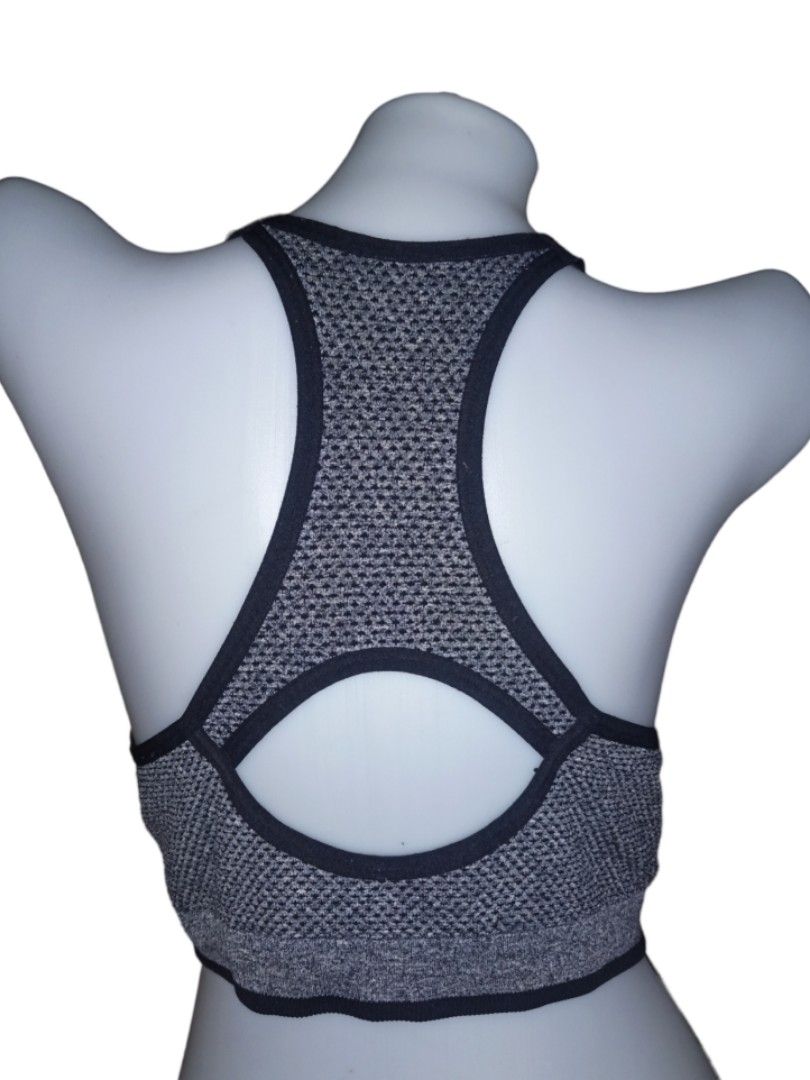 Danskin Now Seamless Athletic Padded Sports Bra Keyhole High