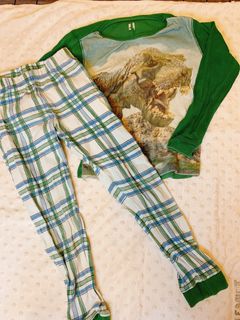 (Category: ) located in . Submitted by prelooooved (Listing ID 1231060755, Image 1). Description: .