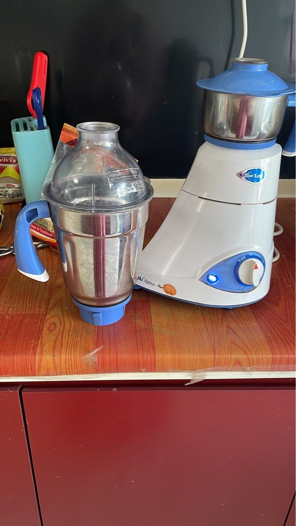 Preethi 0.4-Liter Grind N' Store Blue Leaf Chutney Jar By