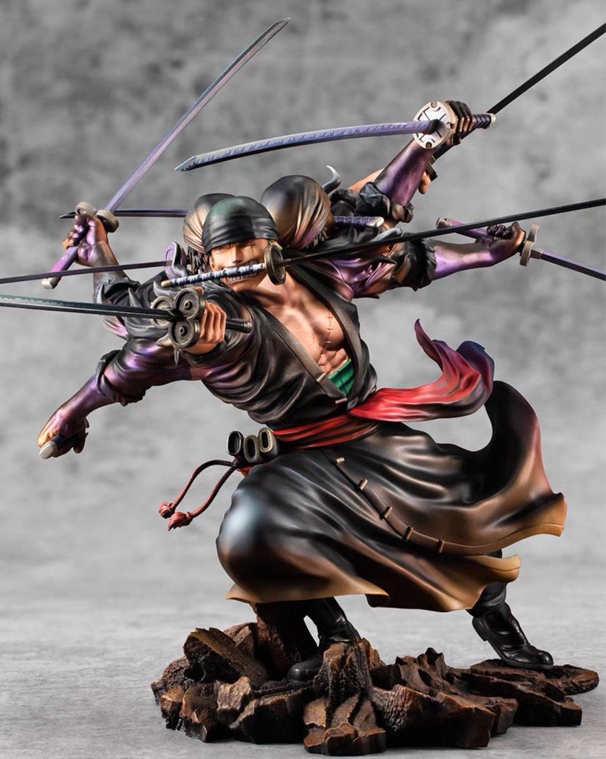 【Ready-stock]POP ZORO megahouse pop one piece-zoro 海贼王 索隆 #海贼王 #模型 #手办 #figures (Category: Toy Figures) located in Singapore. Submitted by jmfplaystore (Listing ID 1230974479, Image 1). Description: 26cm height ZORO megahouse POP Box condition 8/10 (if you are perfect box maker please skip this post) Self collect at Hougang 1 with 5 dollars discount .