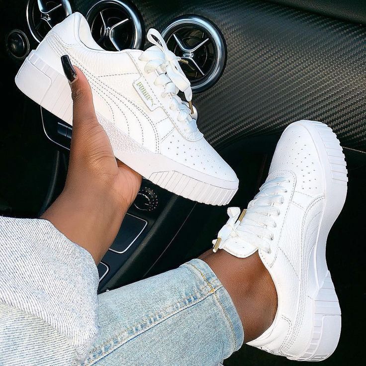 White on sale puma calis