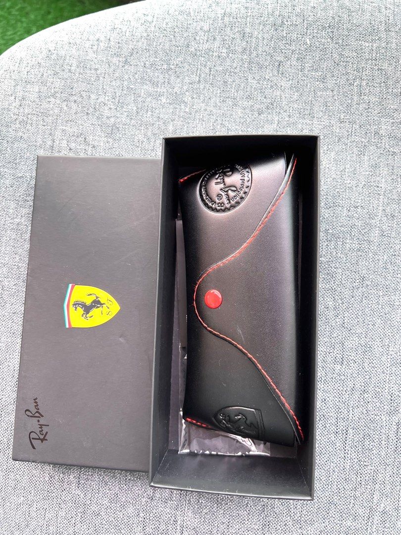Ray ban clearance ferrari case