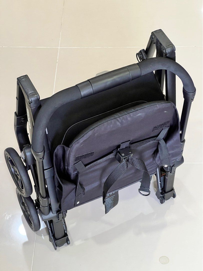 RECARO STROLLER+CARRIER travel system, Babies & Kids, Going Out