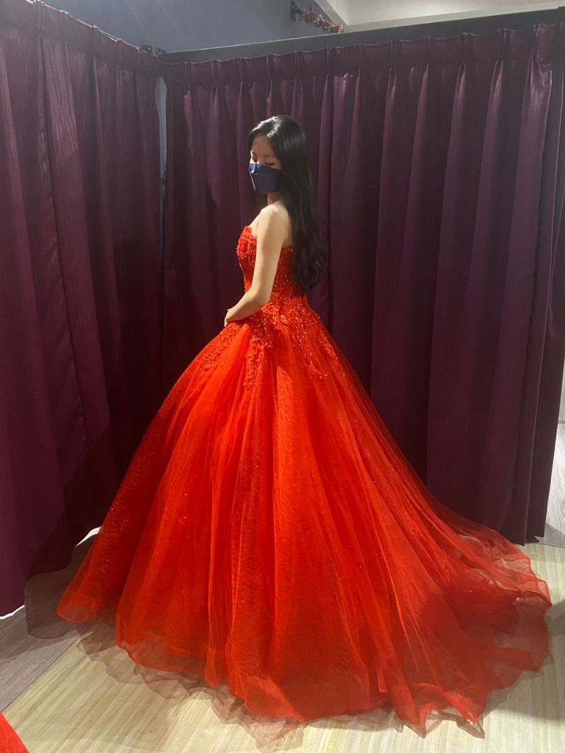 Red Luxury Gown, Women's Fashion, Dresses & Sets, Evening Dresses