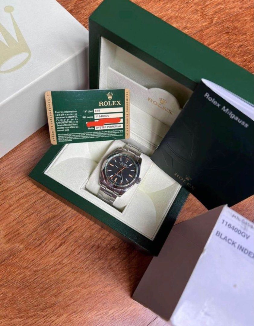 Rolex 2012 Milgauss Black dial 40mm (Category: Luxury Watches) located in Pasig City. Submitted by Watchaholics (Listing ID 1230944316, Image 3). Description: Rolex 2012 Milgauss Black dial 40mm Ref. No. 116400GV -Black Dial -40mm -2012 Model -9/10 (Mint Condition) -Comes with triple box, card, and manual For 585k You may DM or contact me 09615077138.