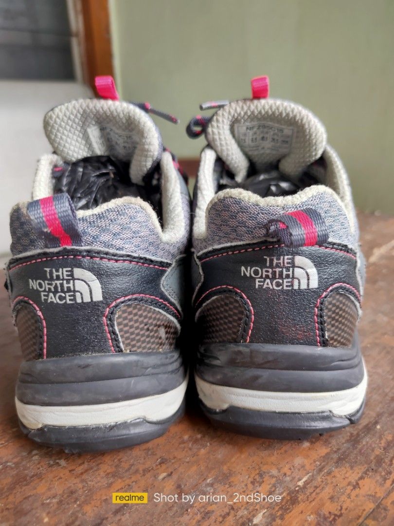 Sepatu Casual Outdoor THE NORTH FACE Trail Running Low Cut
