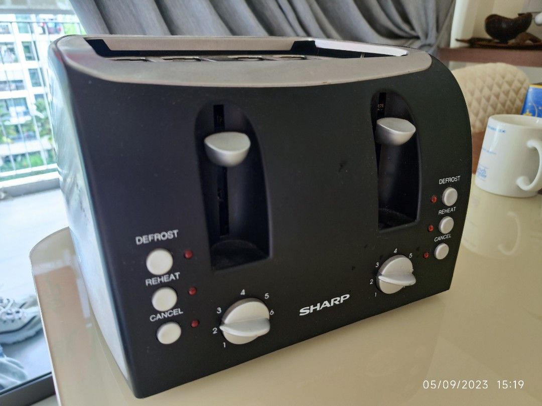 Sharp Toaster 4slice KZ4S01SS, TV & Home Appliances, Kitchen