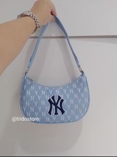 (Kategori: ) berada di . Dikirim oleh tridostore (ID iklan 1230955809, Gambar 1). Deskripsi: .