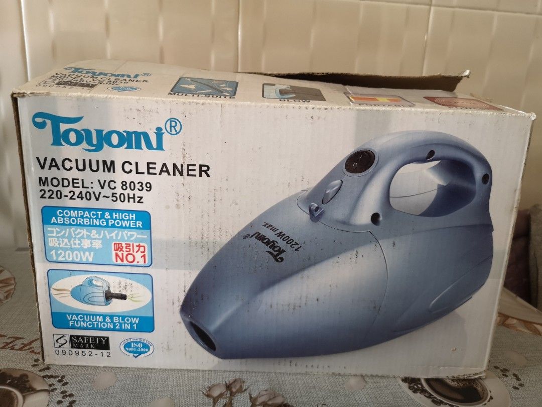 Toyomi handheld vacuum cleaner model VC8039, TV & Home Appliances