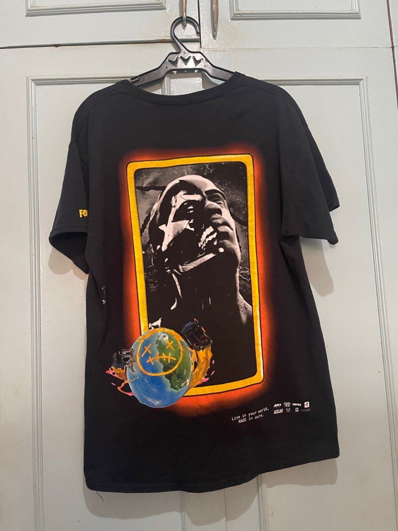 Travis Scott x Fortnite Shirt (Category: Tshirts & Polo Shirts ) located in Arayat. Submitted by unloadingg101 (Listing ID 1230996372, Image 2). Description: size M good condition legit comfy to wear .
