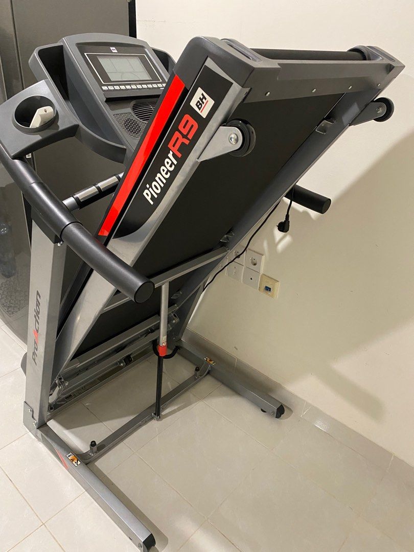 Treadmill Shaga Pioneer R9