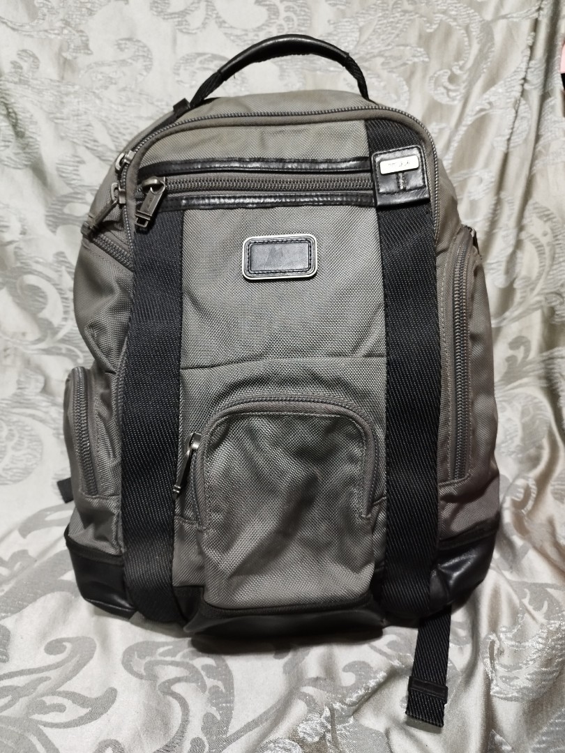 Tumi Deluxe Hedrick Brief Backpack on Carousell